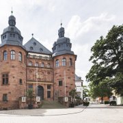 Historisches Museum der Pfalz vom Domplatz aus gesehen