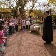 Photo d'une conteuse avec des enfants Photo d'une conteuse avec des enfants