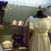Seidenband @Museum.BL Seidenband @Museum.BL