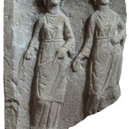 Fragment eines Matronenreliefs aus Güglingen