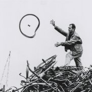 Jean Tinguely: Fatamorgana, Méta-Harmonie IV (detail), 1985, 420 x 1,250 x 220 cm Iron frame, wooden wheels, plastic parts, percussion instruments, light bulbs, electric motors © 2023 ProLitteris, Zurich; photo: Museum Tinguely Basel, Christian Bauer Jean Tinguely: Fatamorgana, Méta-Harmonie IV (detail), 1985, 420 x 1,250 x 220 cm Iron frame, wooden wheels, plastic parts, percussion instruments, light bulbs, electric motors © 2023 ProLitteris, Zurich; photo: Museum Tinguely Basel, Christian Bauer