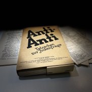 Anti-Anti-Buch