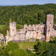 Burg Rötteln von Osten (Drohnenaufnahme Hans-Jürgen van Akkeren)