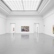 Ausstellungsansicht des ersten Raumes der Staatlichen Kunsthalle Baden-Baden