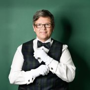 Objekt-Talk mit Butlerin Zita Langenstein