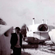 Pascal Häusermann à «L’eau vive», 1967, photographie, coll. privée Pascal Häusermann à «L’eau vive», 1967, photographie, coll. privée