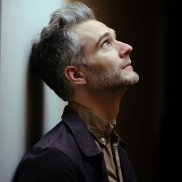 Portrait de Lou Forster. Photo : Marikel Lahana