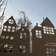 Atelier de Noël : Décors de fenêtres en papier découpé – thème maison (Adulte)