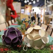 Atelier de Noël : Boules de Noël en papier 3D (à partir de 8 ans)