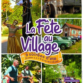 Affiche de l'événement de la Fête au Village avec circassiens, musiciens, véhicules anciens, maisons à colombages, dans une ambiance festive.