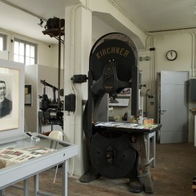 ancienne menuiserie, tissage de la soie Robert Schwarzenbach