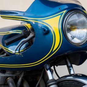 Vorderer Teil eines Motorrads