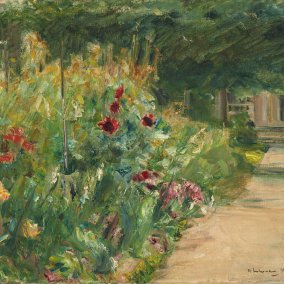 Max Liebermann, Blumenstauden am Gärtnerhäuschen nach Osten, 1923, Öl auf Leinwand, 55,5 x 75,5 cm, Privatsammlung