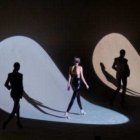 Keyvisual Catwalk Vitra Design Museum © Vitra Design Museum; Graphic Design: HallerBrun based on the Photo by Marie-Laure Dutel