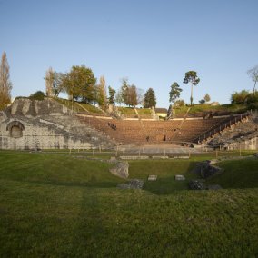 Das roemische Theater im Abendlicht 