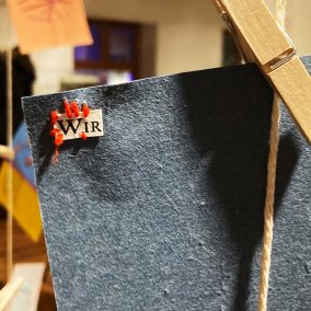 Gestickte Grüsse