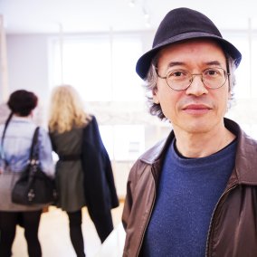 Portraitfoto des Künstlers Joe Sacco