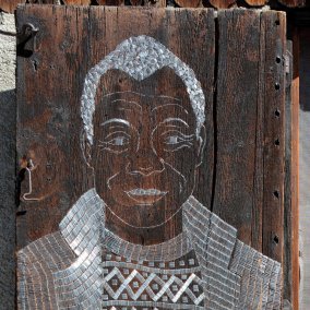 Sasha Huber (*1975). The Firsts - James Baldwin (1924-1987), 2018 Staples on shutters at Berg Hüsli, Leukerbad, Switzerland, 49 x 69 cm, private collection Photograph: Siro Micheroli