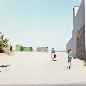 Luighi Ghirri, Marina di Ravenna (Detail), 1986, © Luigi Ghirri Luighi Ghirri, Marina di Ravenna (Detail), 1986, © Luigi Ghirri