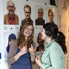 Wer spricht wie mit wem in der Region? Foto: Martin Schulte-Kellinghaus