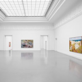 Ausstellungsansicht des ersten Raumes der Staatlichen Kunsthalle Baden-Baden