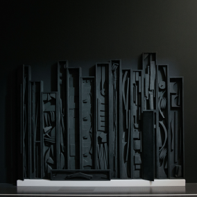 Louise Nevelson, Tropical Garden II [Jardin tropical 2], 1957 © ADAGP, Paris 2025 © Centre Pompidou-Metz / Photo : Jacqueline Trichard / 2018