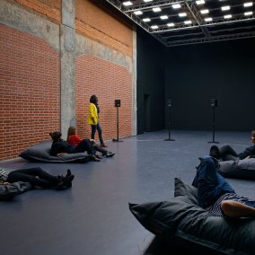 Angelica Mesiti, The Swarming Song, 2021. Collection Frac Franche-Comté.  © Angelica Mesiti. Photo : Blaise Adilon