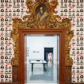 Ausstellungsansicht, Lenora de Barros: To See Aloud, Badischer Kunstverein, Karlsruhe 2025. Foto Felix Grünschloß