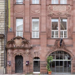 Die Fassade des Badischen Kunstvereins in Karlsruhe, Foto: Stephan Baumann, bild_raum