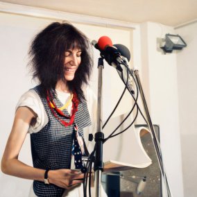 Franz Gertsch, Patti Smith IV, 1979, Acryl auf ungrundierter Baumwolle, 285 x 420 cm, Privatsammlung, Schweiz Private collection, Switzerland © Franz Gertsch AG 