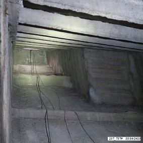 Intérieur de la coque/toit de la chapelle