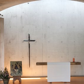 Oratoire du monastère Sainte-Claire à Ronchamp 