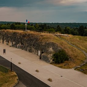 Extérieur du Fort de Vaux © Peter Leschly