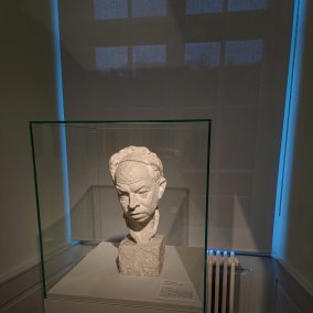Jakob Brüllmann: Porträtbüste Ernst Graeser, Gips, 1930er Jahre, Siebenbürgisches Museum Gundelsheim