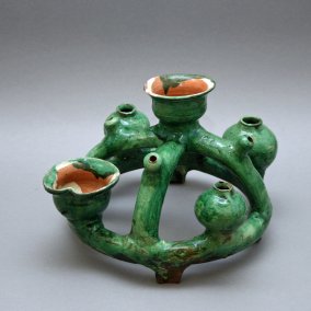 sog. Irdene Krone einer Bruderschaft, 19. Jh., Ton, grün glasiert, Siebenbürgisches Museum Gundelsheim