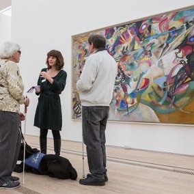 Visite accompagnée pour personnes avec un handicap visuel – « Yayoi Kusama »