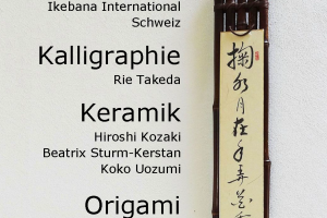 Ikebana-Kalligraphie-Keramik