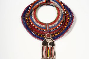Halskragen Imankeek, Kenia, Massai, 20. Jh., Schmuckmuseum Pforzheim, Sammlung Herion, Foto Petra Jaschke