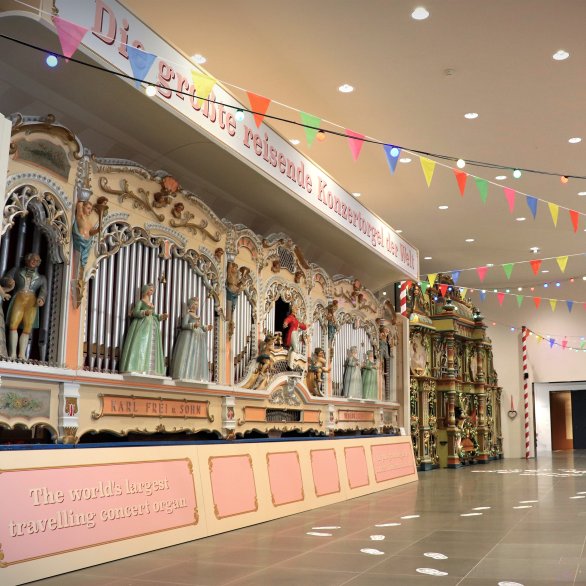 Museum of Music Automatons - the Salon Bleu.