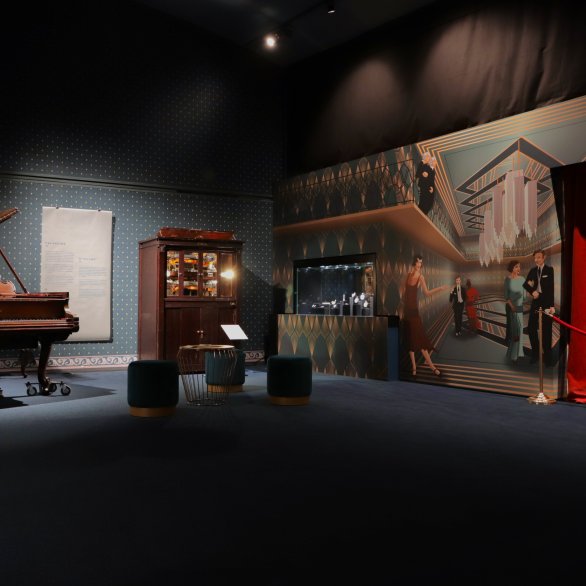 Im "salon bleu" tauchen Sie ein in eine Hottel-Lobby der 1920er-Jahre.