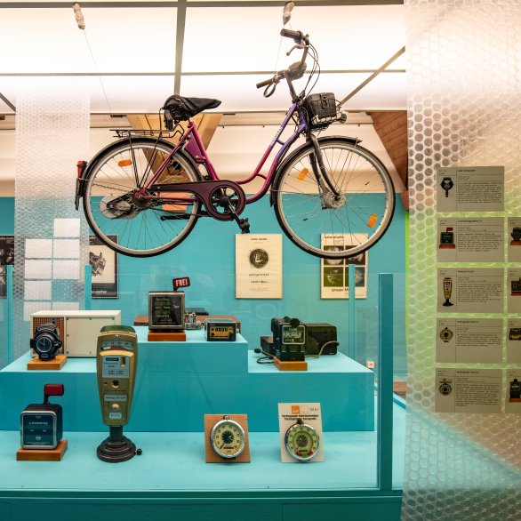 "AUSGEPACKT! Schätze aus der Sammlung" Blick in die Ausstellung