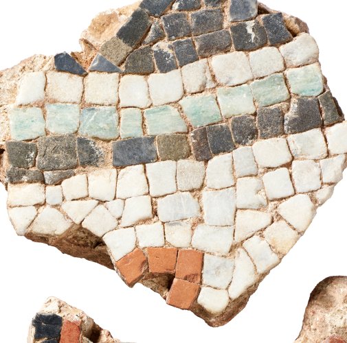 © Archäologisches Museum Colombischlössle – Städtische Museen Freiburg, Fragmente eines römischen Mosaiks vom Schloßberg  in Freiburg, Foto: Axel Killian