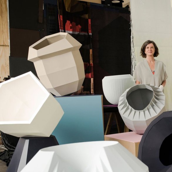 Hella Jongerius, Colour recipe research, 2016 © Jongerius Lab, photo: Mathijs Labadie / Roel van Tour