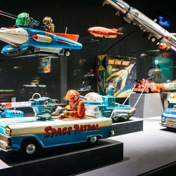 Installationsansicht   »Wunderkammer«   © Vitra Design Museum, Foto: Bettina Matthiessen