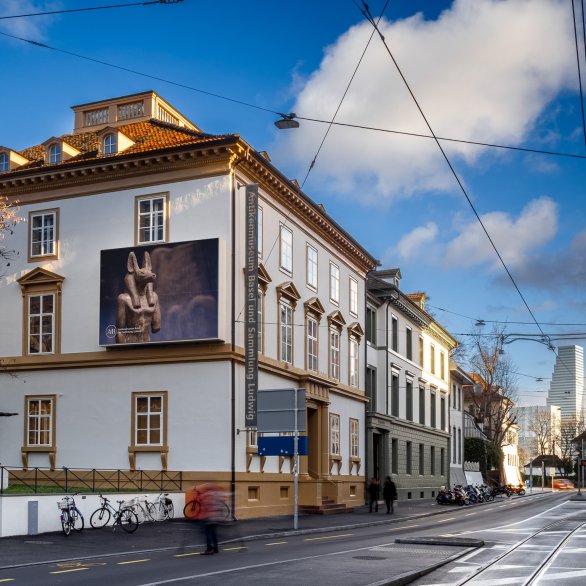 Strassenansicht Antikenmuseum Basel und Sammlung Ludwig