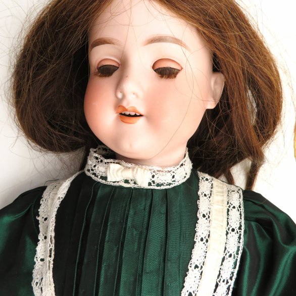 Poupée dormeuse
