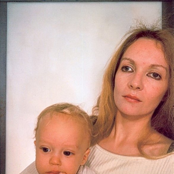 Jean-Luc Moulène, Image blanche, 20 mai 1992 , 20/05/1992. Affiche en 6 lés, sérigraphie sur papier. 400 x 300 cm. © Adagp, Paris