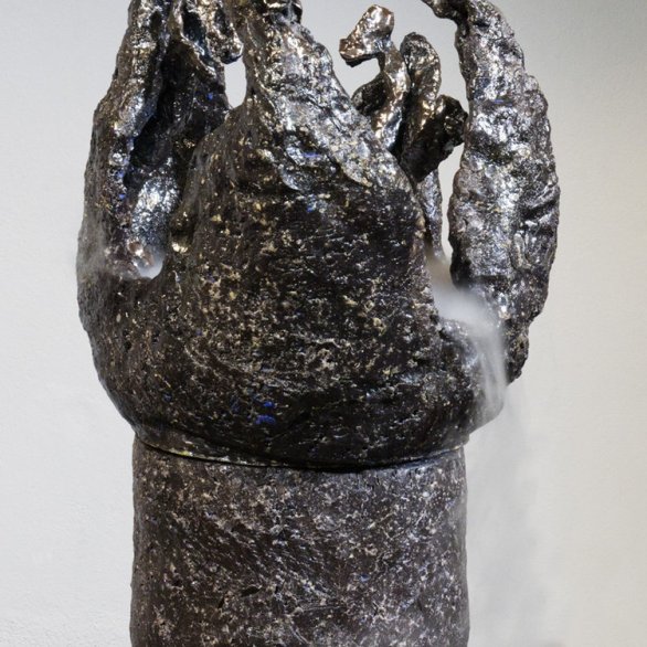 Angela Anzi (*1981), Humidifier, 2022<br> Mit Genehmigung der Künstlerin<br>© 2024, ProLitteris, Zürich<br>Foto: Angela Anzi