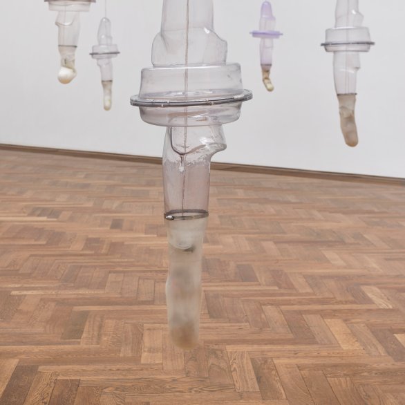 Exhibition view, Berenice Olmedo, "Hic et Nunc," Kunsthalle Basel, 2022. Photo: Philipp Hänger / Kunsthalle Basel