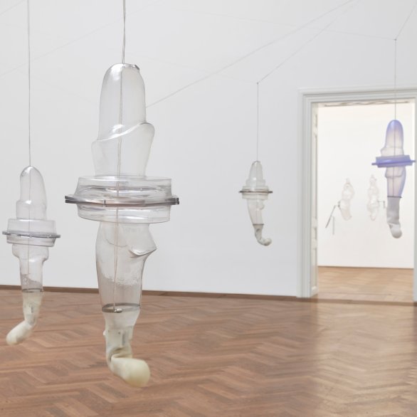 Exhibition view, Berenice Olmedo, "Hic et Nunc," Kunsthalle Basel, 2022. Photo: Philipp Hänger / Kunsthalle Basel